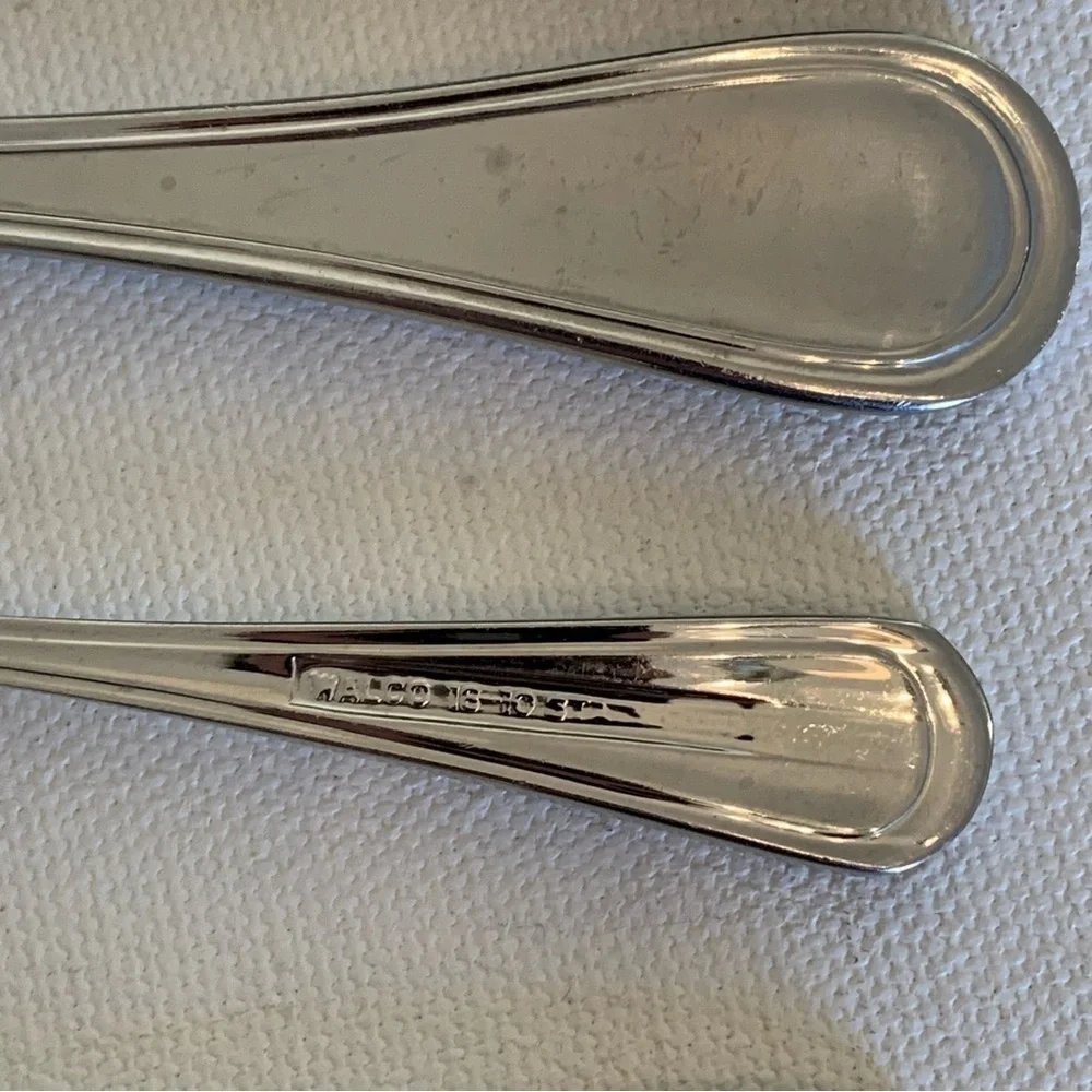 Walco PACIFIC RIM Contemporary 5 Piece Spoons Forks W Mixed Brands Same Pattern